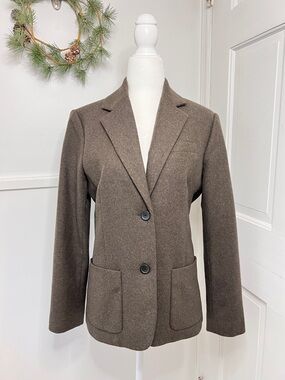 Everlane Wool Academy Blazer in Peat